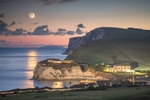 ab514 The Crescent Moon over Freshwater bay