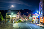 z3469 Shanklin Old Village under the Eclipsed Moon