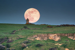 z3405 The rising Moon over St Catherine's Oratory