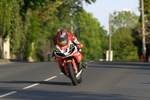Ian Hutchinson Yamaha / Milwaukee Yamaha