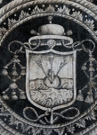 El Divino Señor, lower cloister walk mural, Augustinian insignia