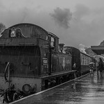 A rainy arrival