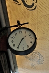 Porto gmt clock