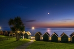 z2720 The Moon and Venus at Dusk, Gurnard