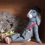 Chilling out. (Photo 1)