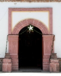 Santo Domingo, façade, main portal alfiz