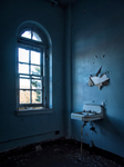 Sydenham/Montebello Hospital (Baltimore, MD) | Dramatic Sink