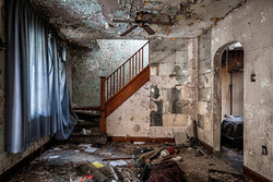 Abandoned Lincoln Way (Clairton, PA) | Decayed Living Room