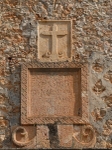 San Antonio, façade placard & cross