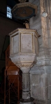 Nave pulpit