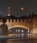 Castelvecchio Moon