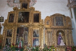 Nave Guadalupe (left) & St. Anne (right) altars