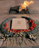 Murmansk Alyosha memorial everlasting flame detail 4