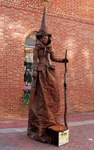 For tips (Salem Human Statue) - detaill