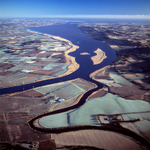 A00551A Rivers Tay and Earn