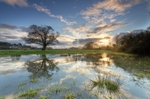 z2320 Sunrise over Alverstone Flood Plain
