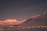 Longyearbyen in the first light 5457