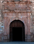 Nuestra Señora de los Remedios, façade portal