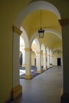 Hospital de Nuestra Señora del Refugio, chapel patio ambulatory