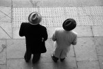 London-street-photography - Men hats POV