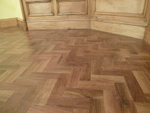 Karndean Parquet style (AP02 Auburn Oak)