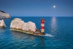 z3906 Moonrise over the Needles