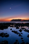 z2654 Moon and Venus over Freshwater Bay