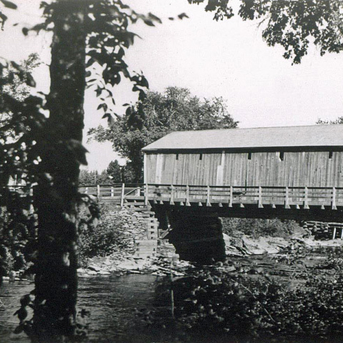 Nashwaaksis Covered Bridge was built in 1895. It was a casualty of the freshet and ice jams in the spring of 1936. R…