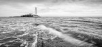 St Mary's Lighthouse from the jetty (2)