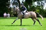 917-Lily.Bradstock-Eyre.Born portfolio