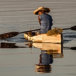 Bringing in the night catch, Cienfuegos