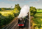 Scarborough Flyer passing Jodrell Bank, Cheshire (2)