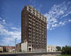 Abandoned Spivey Building, East St. Louis IL