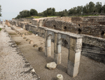 Sirmione - grotto -1