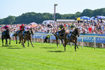 110726-Race 5-Cruden-8180