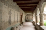 Los Santos Reyes, lower cloister ambulatory