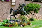 Riquewihr statue