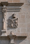 Façade escutcheon (right)