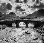BW004 The old bridge at Sligachan
