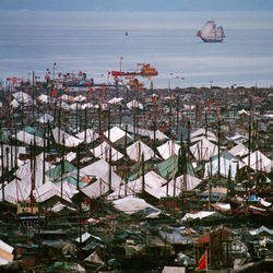 KM-29C Aberdeen & Junk at Chinese New Year - 1974