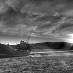 realt na mara sun rise bw