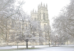 CHRISTMAS SNOW YORK MINSTER DEANS PARK 2