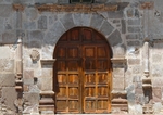 Hospitalito (yurishio), façade portal alfiz