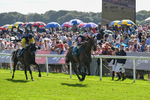 060926-Race 3-Moon Chime-7610