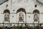 Façade gable, Dominican saints
