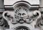 Casa del Mayorazgo de los López Peralta, portal relief detail