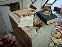 Long Beach, CT | Mementos