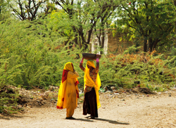 Stopping for a conversation n,Chatra Sagar Rajasthan