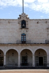 Palacio Gobierno, façade & arcade