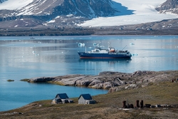 MS Plancius from shore